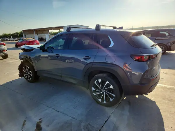 7MMVAAEWXSN125468 2025 MAZDA CX-50 - Image 2