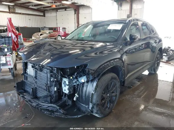 7MMVABAM0RN189636 2024 MAZDA CX-50 - Image 2
