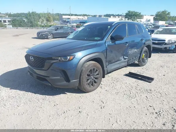 7MMVABAM0RN200392 2024 MAZDA CX-50 - Image 2