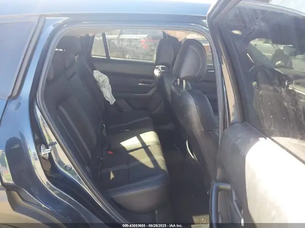 7MMVABAM0RN200392 2024 MAZDA CX-50 - Image 8