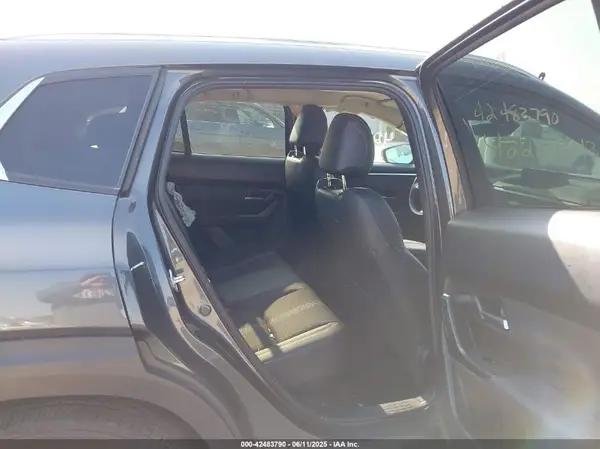 7MMVABAM1RN161487 2024 MAZDA CX-50 - Image 8