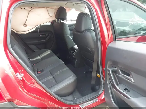 7MMVABAM1RN235992 2024 MAZDA CX-50 - Image 8