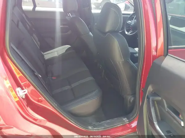 7MMVABAM1RN241498 2024 MAZDA CX-50 - Image 8