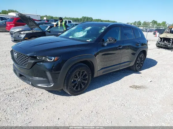 7MMVABAM1SN318991 2025 MAZDA CX-50 - Image 2