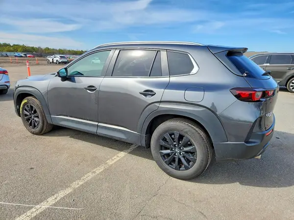 7MMVABAM2RN213810 2024 MAZDA CX-50 - Image 2