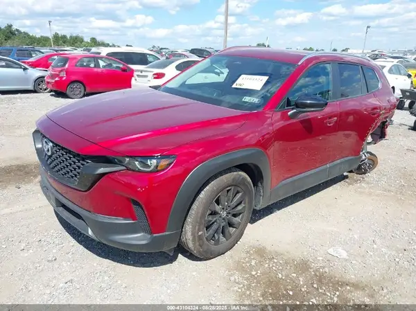 7MMVABAM2SN335721 2025 MAZDA CX-50 - Image 2