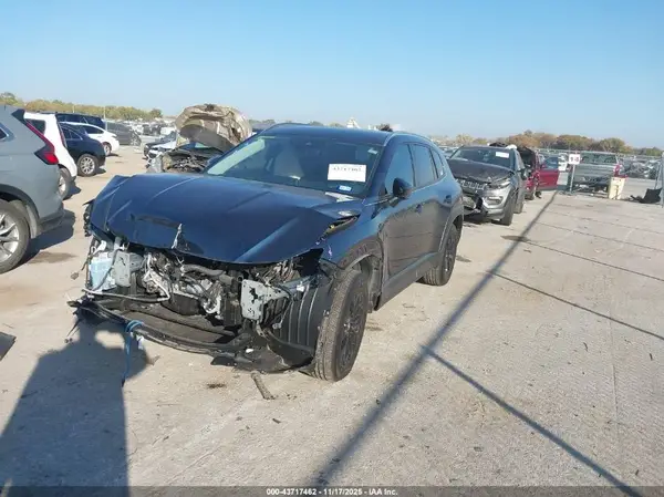 7MMVABAM3RN201195 2024 MAZDA CX-50 - Image 2