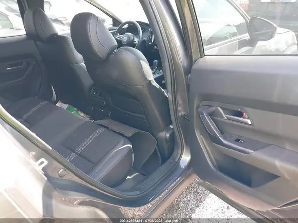 7MMVABAM3RN235783 2024 MAZDA CX-50 - Image 8