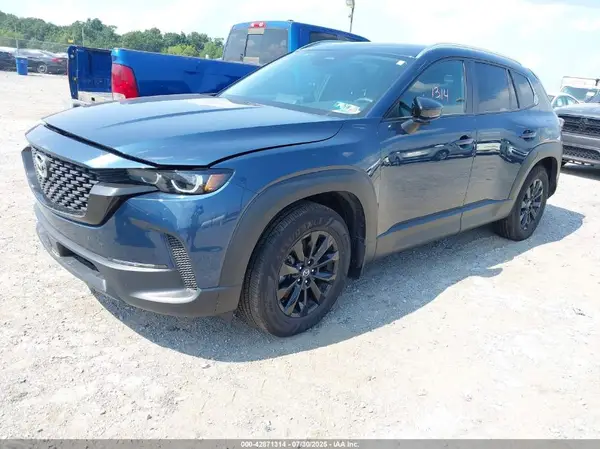 7MMVABAM3SN317163 2025 MAZDA CX-50 - Image 2