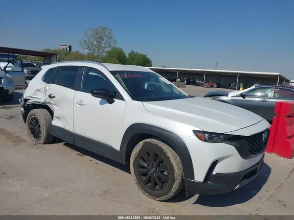 7MMVABAM3SN364760 2025 MAZDA CX-50 - Image 1