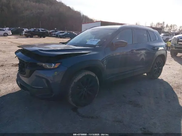 7MMVABAM4RN158566 2024 MAZDA CX-50 - Image 2