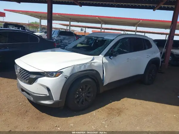 7MMVABAM4SN302218 2025 MAZDA CX-50 - Image 2