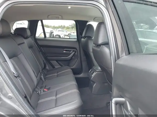 7MMVABAM5RN214756 2024 MAZDA CX-50 - Image 8
