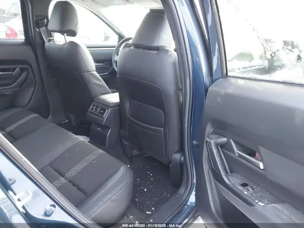 7MMVABAM5SN336877 2025 MAZDA CX-50 - Image 8