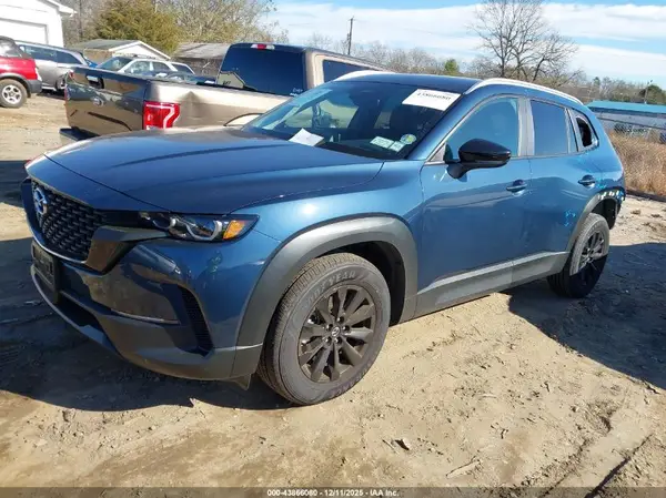 7MMVABAM5SN381057 2025 MAZDA CX-50 - Image 2
