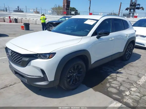 7MMVABAM6RN215530 2024 MAZDA CX-50 - Image 2