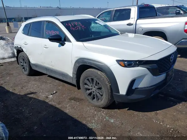 7MMVABAM6RN240640 2024 MAZDA CX-50 - Image 1