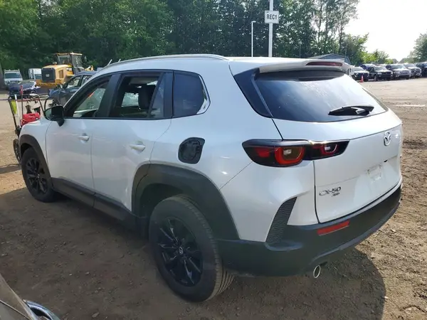 7MMVABAM7RN244549 2024 MAZDA CX-50 - Image 2