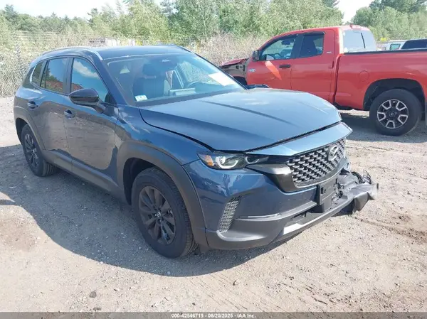 7MMVABAM7SN337478 2025 MAZDA CX-50 - Image 1