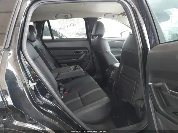 7MMVABAM8RN204108 2024 MAZDA CX-50 - Image 8