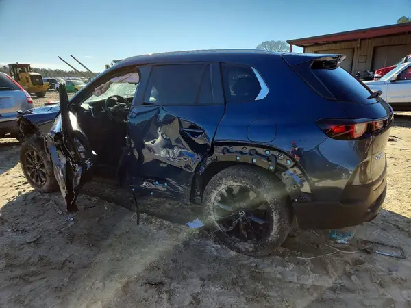 7MMVABAM8RN226187 2024 MAZDA CX-50 - Image 2