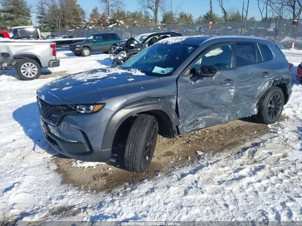 7MMVABAM8RN240848 2024 MAZDA CX-50 - Image 2