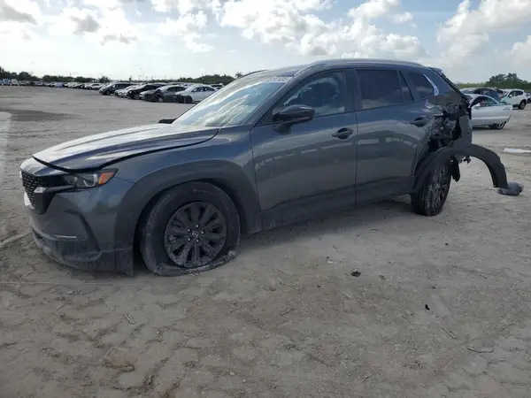 7MMVABAM8RN243572 2023 MAZDA CX-30 - Image 1