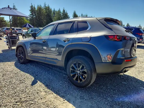 7MMVABAM8SN349316 2025 MAZDA CX-50 - Image 2