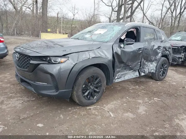 7MMVABAM9RN165867 2024 MAZDA CX-50 - Image 2