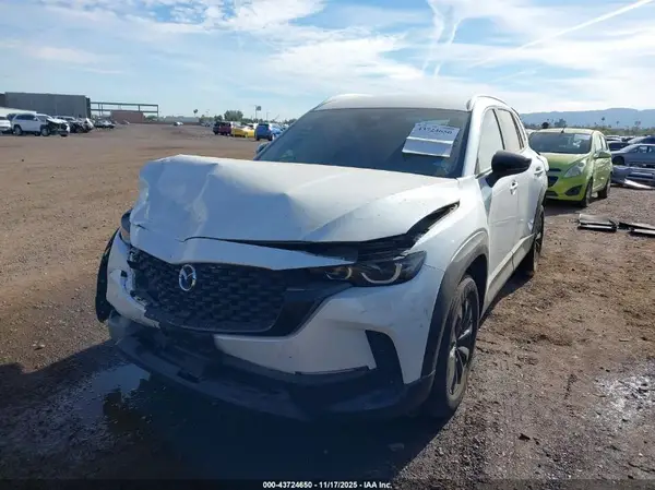 7MMVABAMXSN319699 2025 MAZDA CX-50 - Image 2