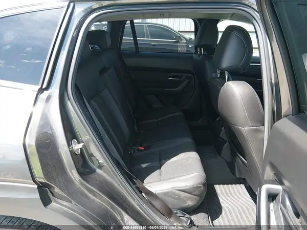 7MMVABAMXSN381782 2025 MAZDA CX-50 - Image 8