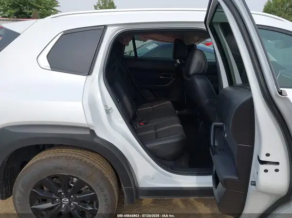7MMVABBL5TN475611 2026 MAZDA CX-50 - Image 8