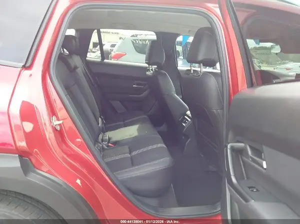 7MMVABBL7TN456929 2026 MAZDA CX-50 - Image 8