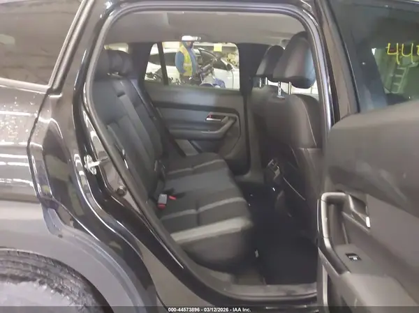 7MMVABBL8TN466675 2026 MAZDA CX-50 - Image 8