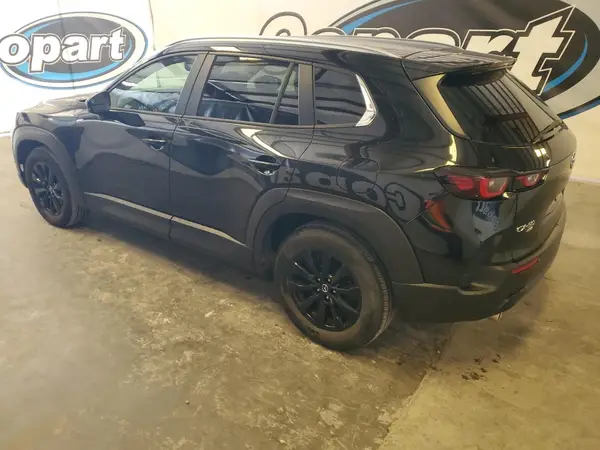 7MMVABBM0RN187786 2024 MAZDA CX-50 - Image 2