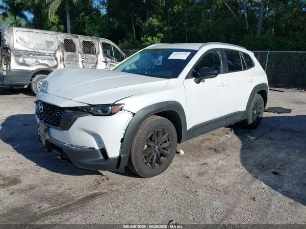 7MMVABBM0RN233424 2024 MAZDA CX-50 - Image 2
