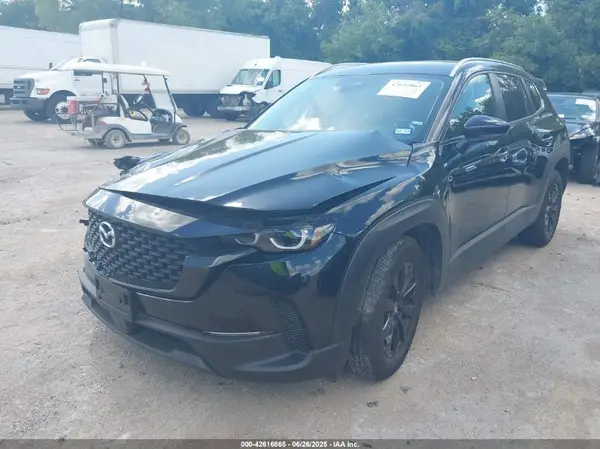 7MMVABBM0SN351155 2025 MAZDA CX-50 - Image 2