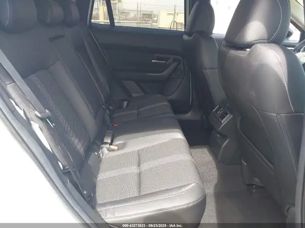 7MMVABBM0SN379361 2025 MAZDA CX-50 - Image 8