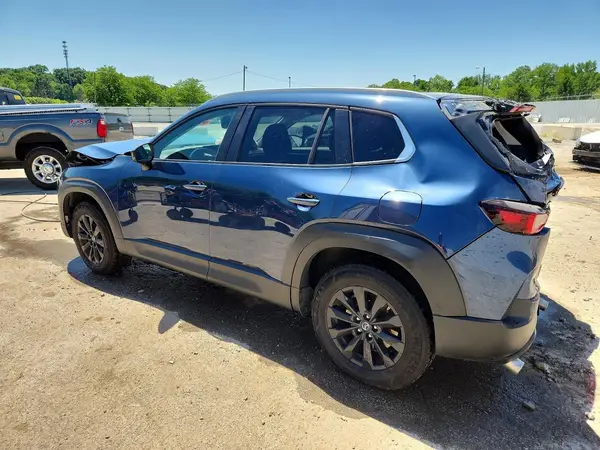 7MMVABBM1RN180135 2024 MAZDA CX-50 - Image 2