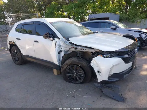 7MMVABBM1RN184556 2024 MAZDA CX-50 - Image 1