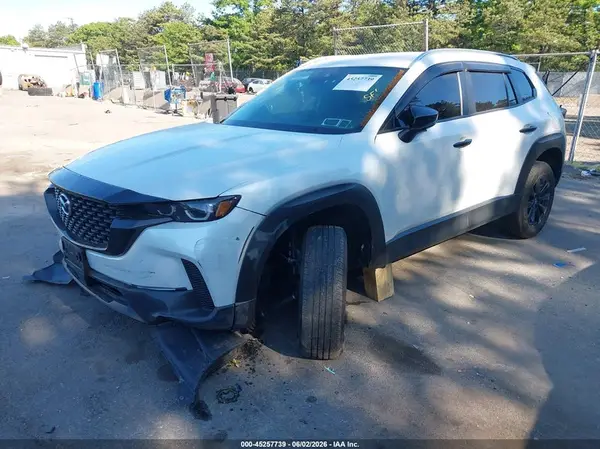 7MMVABBM1RN184556 2024 MAZDA CX-50 - Image 2