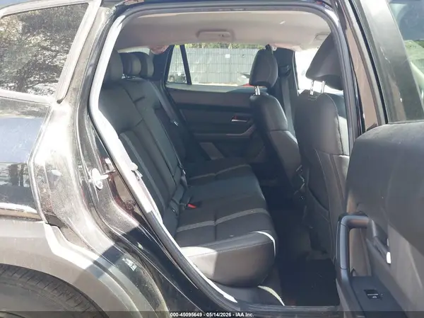 7MMVABBM1RN215983 2024 MAZDA CX-50 - Image 8