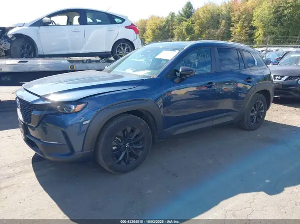 7MMVABBM1SN313112 2025 MAZDA CX-50 - Image 2