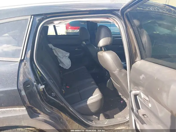 7MMVABBM1SN320903 2025 MAZDA CX-50 - Image 8