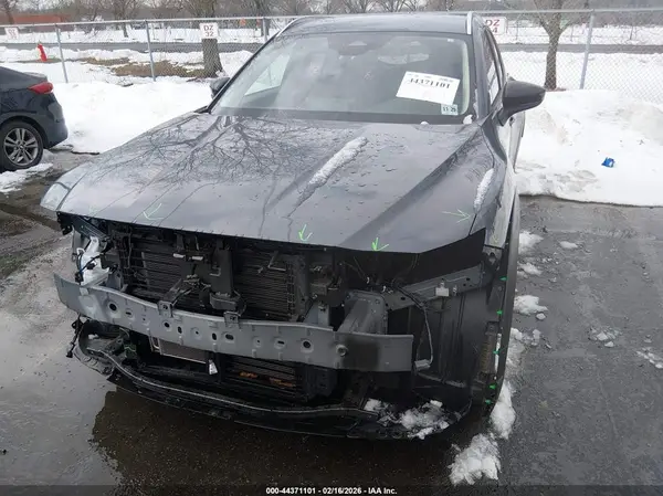 7MMVABBM1SN324563 2025 MAZDA CX-50 - Image 2