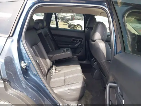 7MMVABBM1SN346708 2025 MAZDA CX-50 - Image 8