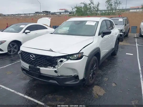 7MMVABBM1SN352413 2025 MAZDA CX-50 - Image 2