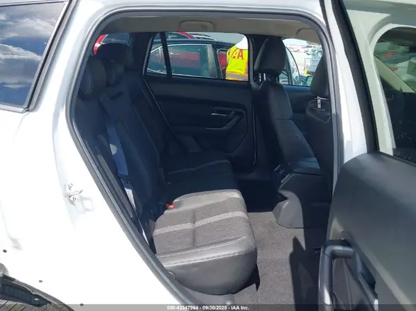 7MMVABBM1SN376856 2025 MAZDA CX-50 - Image 8