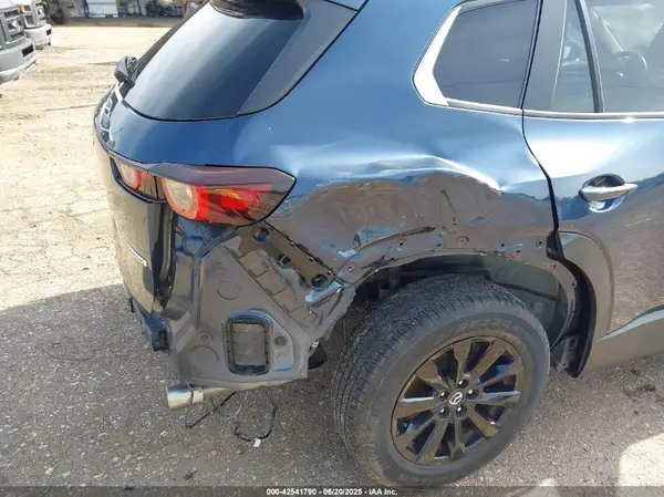 2024 MAZDA CX-50 auction photo 6