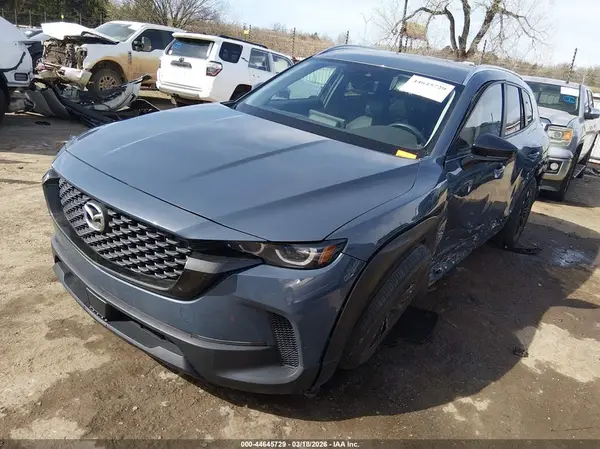 7MMVABBM2RN182413 2024 MAZDA CX-50 - Image 2